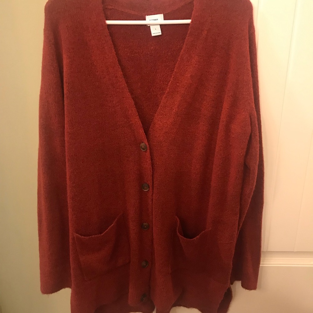 Size Large rust Old Navy cardigan